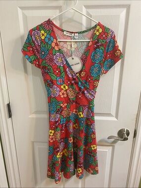 Rebel Sugar Retro 60s Vibe Floral Tie Back Skater Dress Women’s Medium Fun